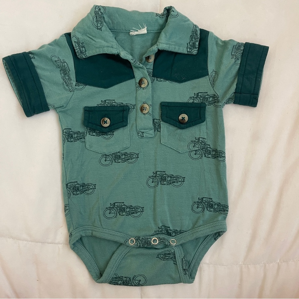 Kate Quinn 3-6M Romper 💙